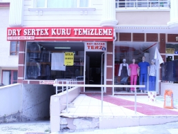 Gölbaşı'nda Cadde Üzeri Dükkan