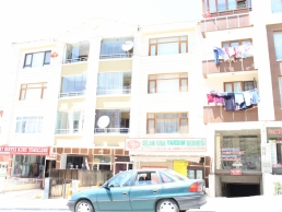 Gölbaşı'nda Cadde Üzeri Dükkan