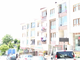 Gölbaşı'nda Cadde Üzeri Dükkan